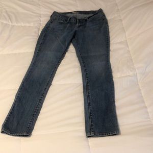 Old Navy Jeans - Old Navy Diva skinny jeans, size 4 short Old Navy Jeans - Old Navy Diva skinny jeans, size 4 short